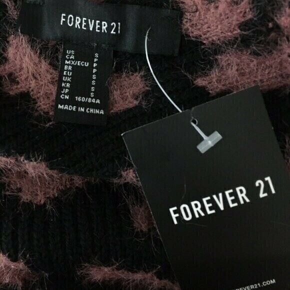 Mauve Cheetah Print Fuzzy Soft Eyelash Pullover Sweater Small Forever 21 NEW - Picture 7 of 7